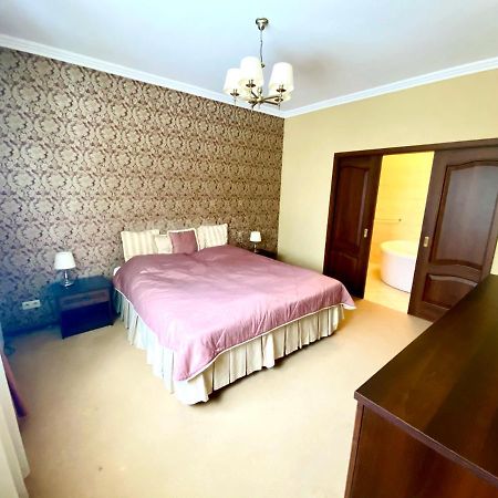Hotel Przy Debach Stargard Szczeciński Exteriér fotografie